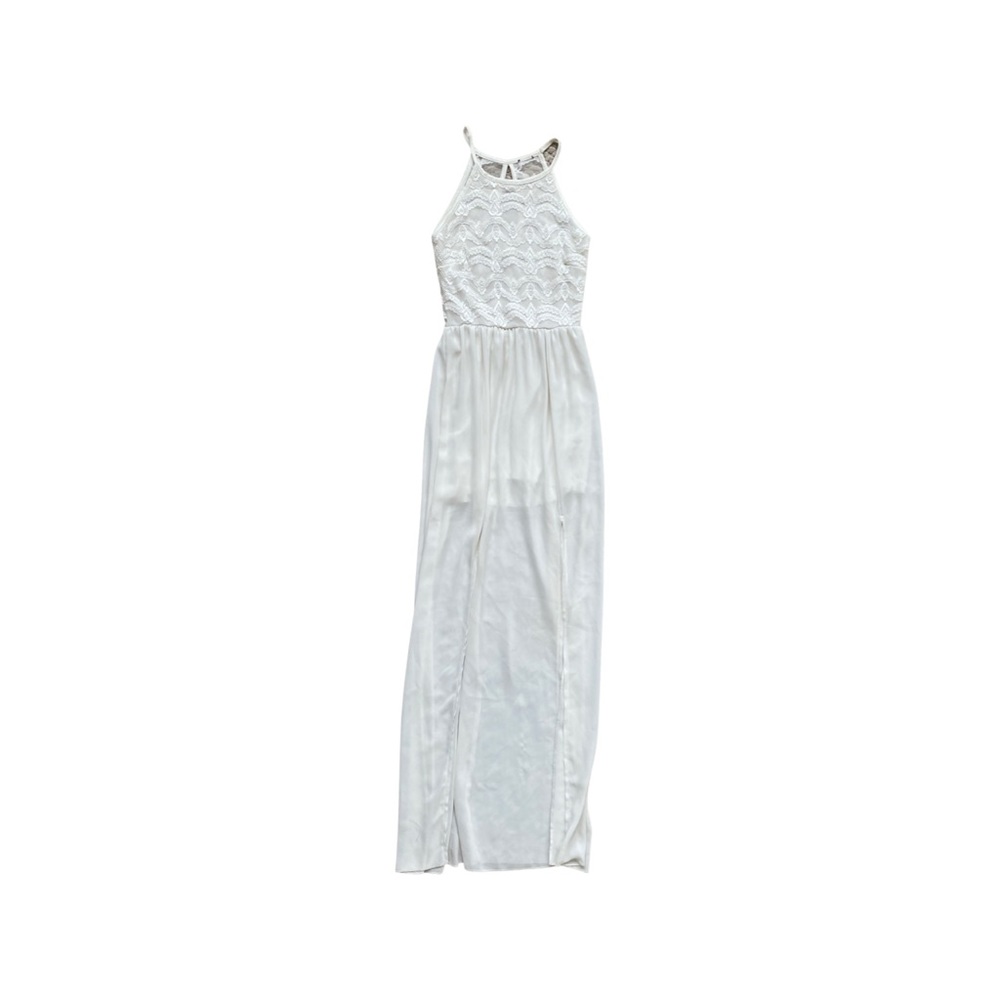 Long white dress